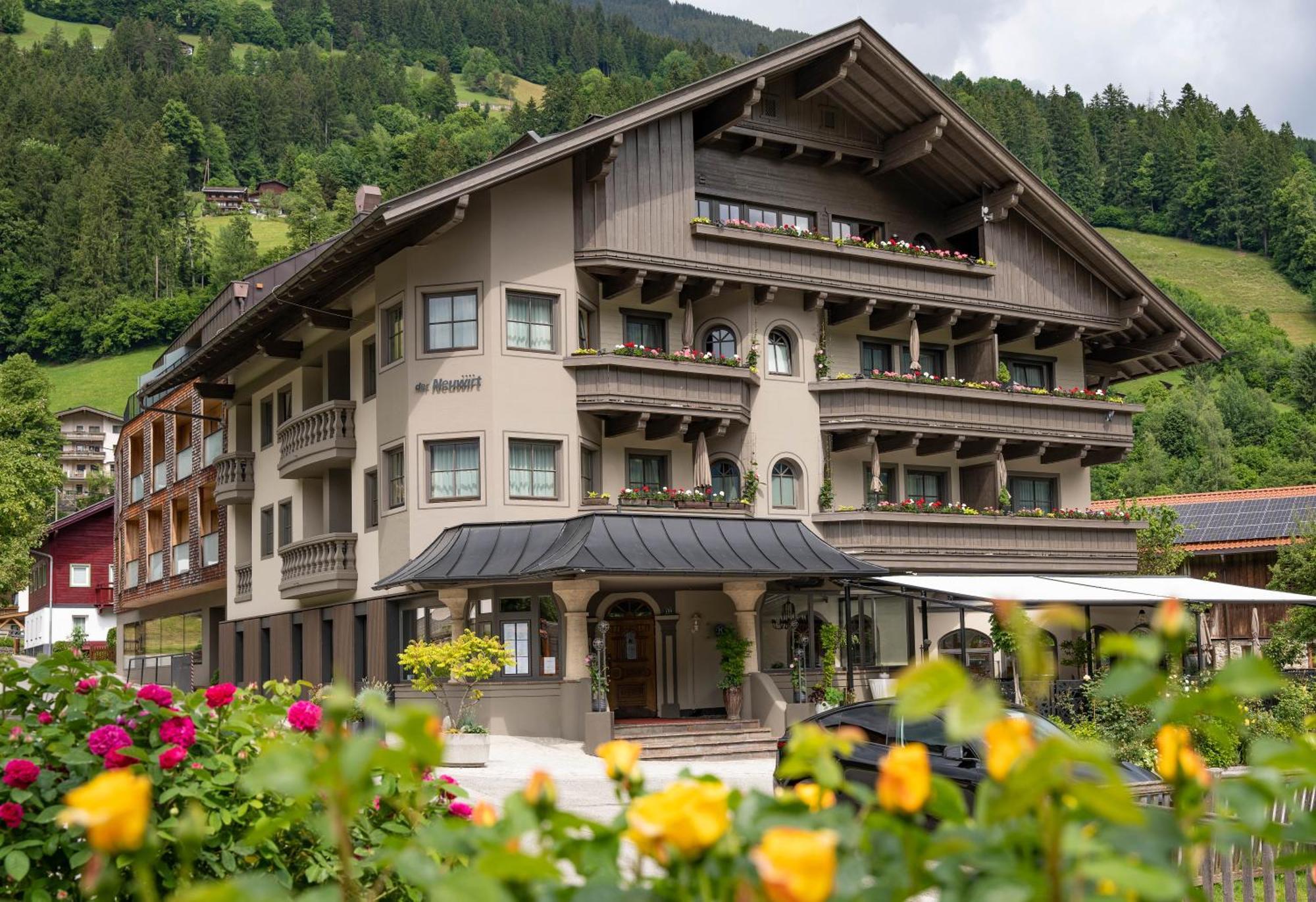 Hotel Derneuwirt