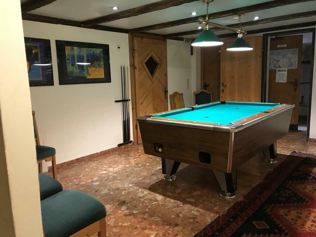 Hotel Derneuwirt Hippach